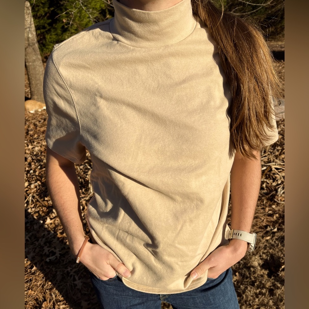 Croft & Barrow Stretch Tan Turtleneck Short Sleeve Top, Women’s Size L